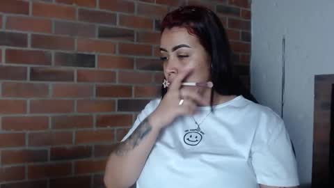   online show from March 4, 9:43 pm