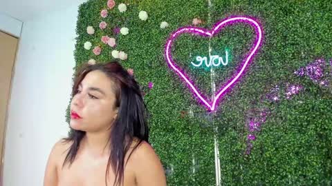 Snapshot of salome_domi chatting on February 28, 7:03 pm salome online show from February 28, 7:03 pm
