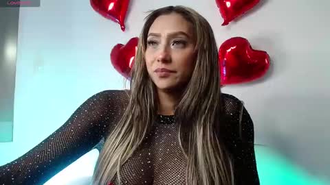 Snapshot of salome_drasin chatting on March 9, 12:10 am salome_drasin online show from March 9, 12:10 am