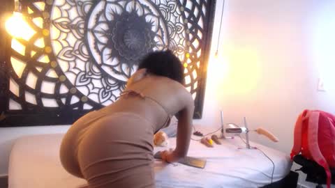 salome online show from February 17, 2:24 pm