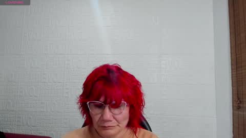Snapshot of salomee_diazz chatting on December 28, 9:19 pm Salomee diazz online show from December 28, 9:19 pm