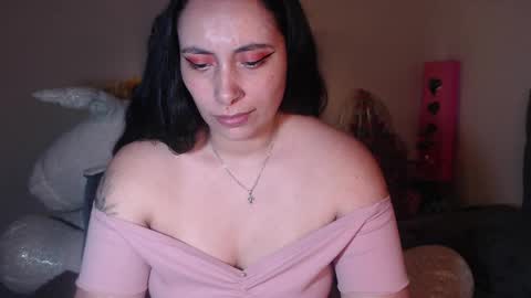 yenny online show from December 10, 7:26 am