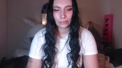 yenny online show from December 21, 4:52 am