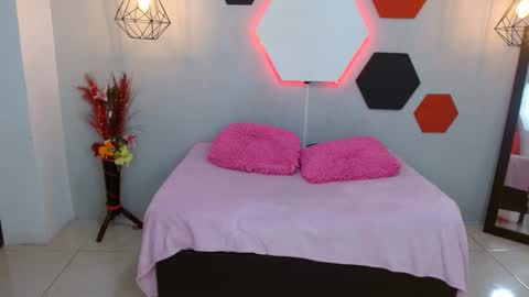 martina online show from January 22, 4:55 am