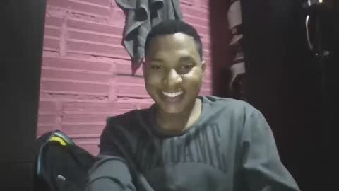 Snapshot of salomoon23 chatting on January 10, 1:10 am INSTAGRAM luis1pedraza online show from January 10, 1:10 am