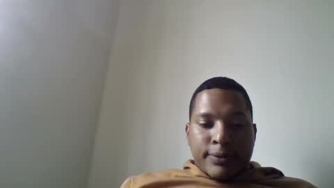 Snapshot of salomoon23 chatting on February 9, 4:07 pm INSTAGRAM luis1pedraza online show from February 9, 4:07 pm