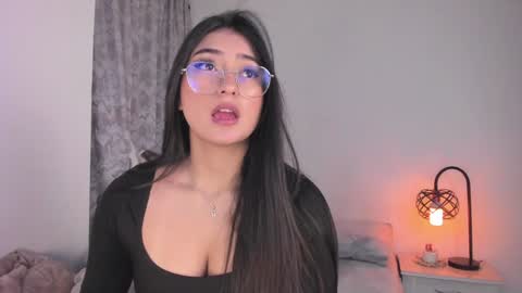 Snapshot of saloo_ chatting on December 14, 1:59 pm Salo online show from December 14, 1:59 pm