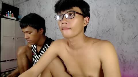 Jobert  Kim online show from September 22, 5:04 pm