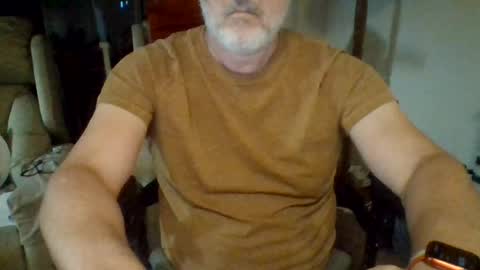 Snapshot of saltdeanbearlvr chatting on July 18, 9:29 pm saltdeanbearlvr online show from July 18, 9:29 pm
