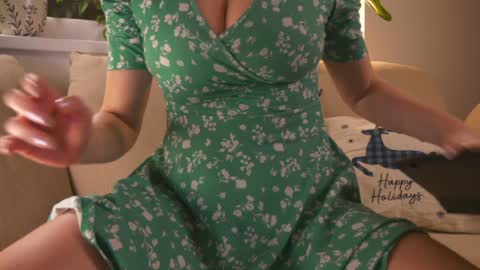 IsaBella-  online show from December 4, 9:24 pm