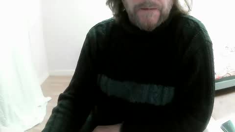 Snapshot of saltimbanquier chatting on March 7, 8:13 am Saltimbanquier Salt ou Banquier online show from March 7, 8:13 am