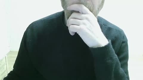 Saltimbanquier  Salt  ou  Banquier  online show from March 26, 11:38 am