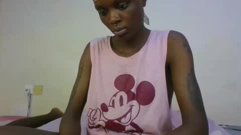 Sugarbabe online show from June 5, 5:25 am