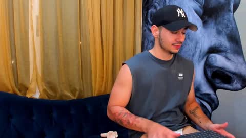 Snapshot of salvatore_costa chatting on February 2, 1:45 am Salvatore online show from February 2, 1:45 am