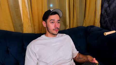 Snapshot of salvatore_costa chatting on February 9, 12:28 am Salvatore online show from February 9, 12:28 am