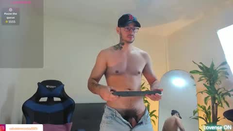 Salvatore online show from November 14, 3:49 am