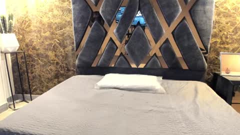 SALVATORE online show from January 31, 11:24 am