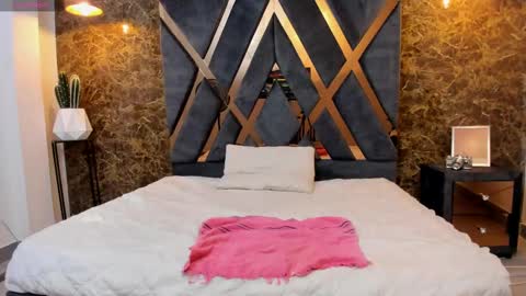 SALVATORE online show from February 28, 1:03 pm