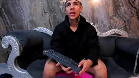 SALVATORE online show from September 16, 11:33 am