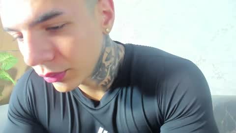 Snapshot of salvatore_damore chatting on June 15, 5:37 pm SALVATORE online show from June 15, 5:37 pm