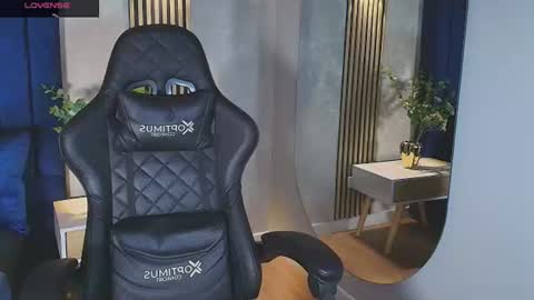 Snapshot of salvatore_damore chatting on June 20, 12:14 am SALVATORE online show from June 20, 12:14 am