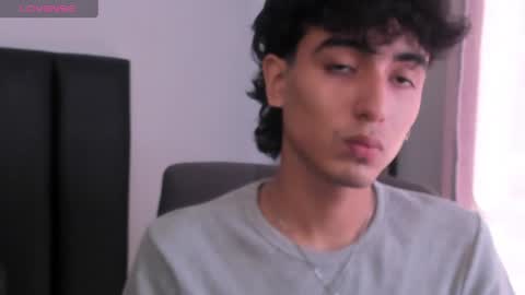 Snapshot of salvatore_monterey chatting on January 21, 4:16 pm salvatore online show from January 21, 4:16 pm