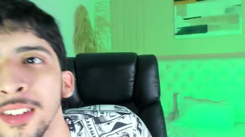 Snapshot of salvatore_monterey chatting on September 8, 8:30 pm salvatore online show from September 8, 8:30 pm