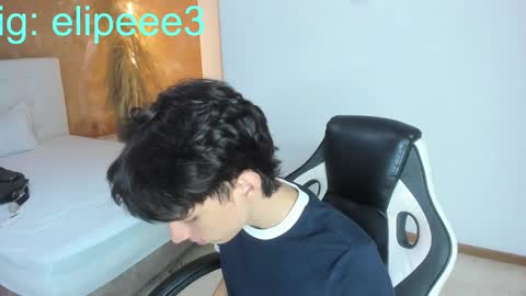 Snapshot of salvatore_monterey chatting on February 24, 7:23 pm salvatore online show from February 24, 7:23 pm