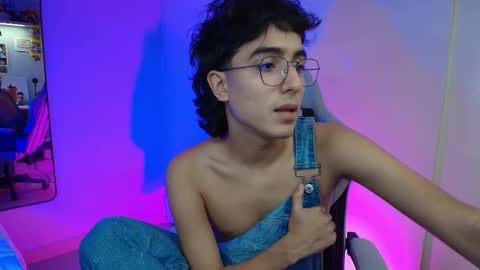 salvatore_montt online show from September 9, 5:18 am