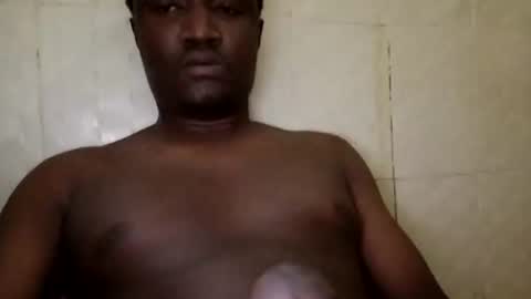 Snapshot of sam223382879 chatting on February 6, 9:00 am sam223382879 online show from February 6, 9:00 am