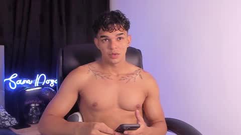 Snapshot of sam_dosantos chatting on January 19, 3:39 am llll sammu llll online show from January 19, 3:39 am