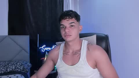 Snapshot of sam_dosantos chatting on March 9, 10:41 pm llll sammu llll online show from March 9, 10:41 pm