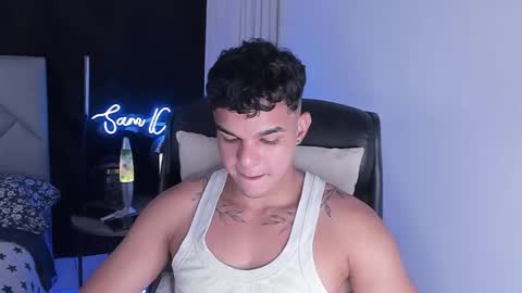 Snapshot of sam_dosantos chatting on March 10, 4:49 am llll sammu llll online show from March 10, 4:49 am