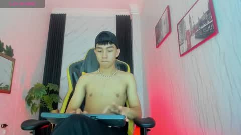 Snapshot of sam_kato chatting on October 13, 7:47 pm S A M online show from October 13, 7:47 pm