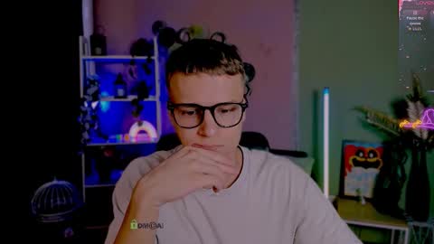 Snapshot of sam_nexor chatting on September 22, 6:59 am Sam online show from September 22, 6:59 am