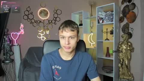 Snapshot of sam_nexor chatting on October 17, 5:54 am Sam online show from October 17, 5:54 am