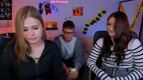 Sam online show from October 26, 8:15 pm