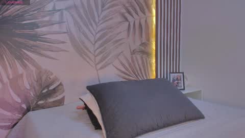 Samaantha  online show from October 3, 11:51 am