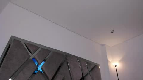 samaay_ online show from April 6, 2:09 am