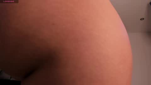 samaay_ online show from April 12, 1:54 am