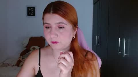 Snapshot of samanta_0277 chatting on October 13, 9:53 am samanta_0277 online show from October 13, 9:53 am