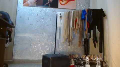 samanta online show from February 13, 11:17 am