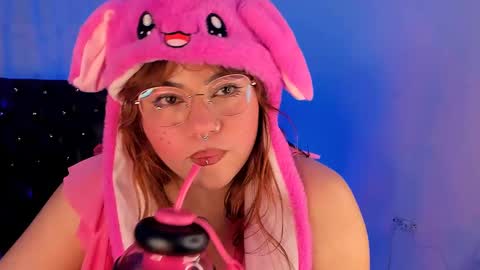 Snapshot of samanta_cutee1 chatting on January 3, 7:29 pm SAMANTA online show from January 3, 7:29 pm