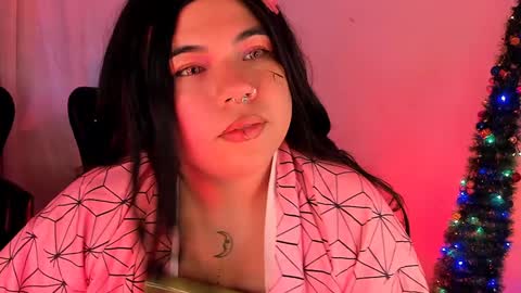 Snapshot of samanta_cutee1 chatting on January 5, 2:41 pm SAMANTA online show from January 5, 2:41 pm