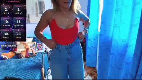 Samanta Stone online show from December 5, 8:11 pm