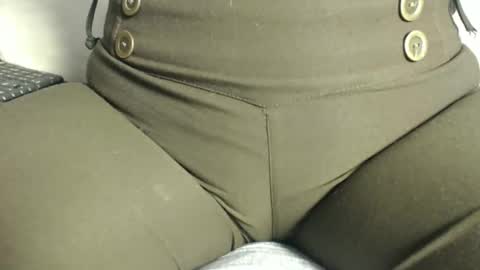 Snapshot of samanta_xi chatting on April 23, 10:01 pm samanta online show from April 23, 10:01 pm