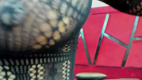 Snapshot of samantablake chatting on December 21, 8:16 pm Samanta online show from December 21, 8:16 pm