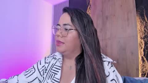 Snapshot of samantha29x_ chatting on October 20, 12:27 pm S A M M Y online show from October 20, 12:27 pm