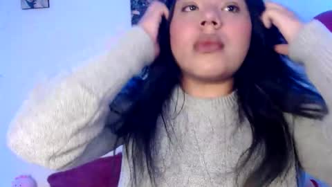 samantha_890 online show from February 14, 9:44 pm