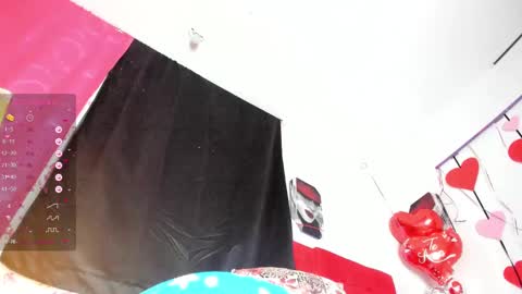 Snapshot of samantha__smile__ chatting on March 8, 10:02 pm Samanthasmile online show from March 8, 10:02 pm